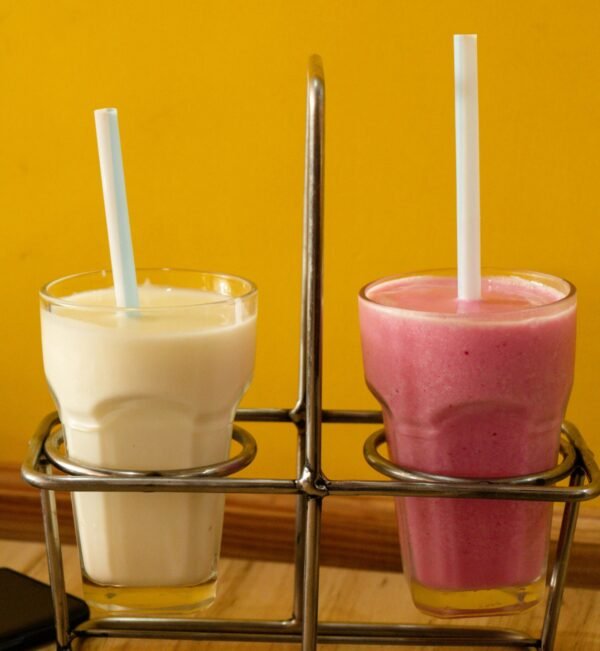 Shakes(Mango, Strawberry)